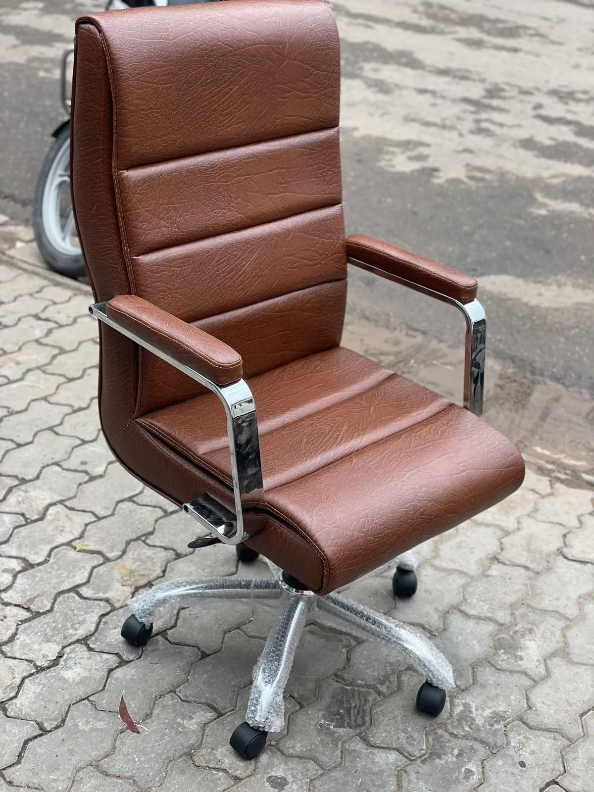 AS302
